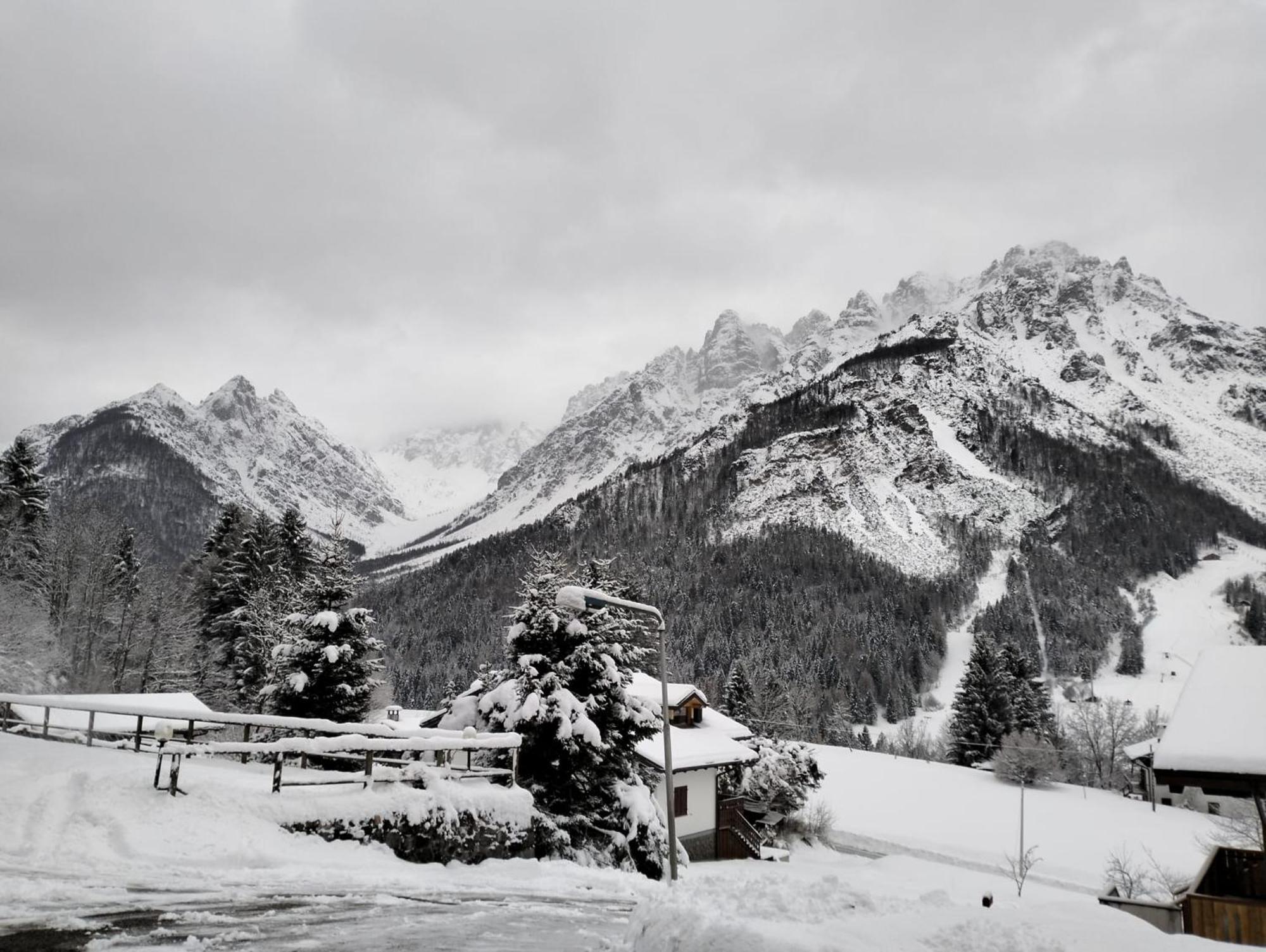 דירות פרום Vista Mozzafiato Sulle Dolomiti Friulane מראה חיצוני תמונה